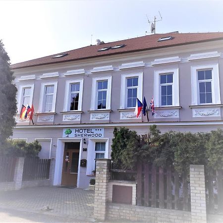 Sherwood Hotel Vojkovice Nad Ohri Екстериор снимка